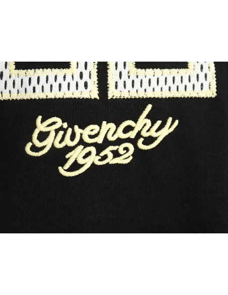 Givenchy eyelet embroidered crew neck shortsleeved Tshirt,Givenchy T Shirt,Tshirt,Hiqh quality low price,free shipping