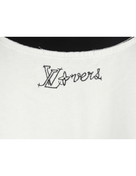Louis Vuitton letter logo road sign print round neck short sleeves,Louis Vuitton T Shirt,Tshirt,Hiqh quality low price,free ship