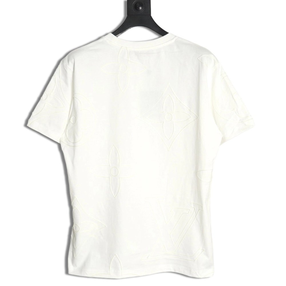 Louis Vuitton embroidered shortsleeved Tshirt,Louis Vuitton T Shirt,Tshirt,Hiqh quality low price,free shipping