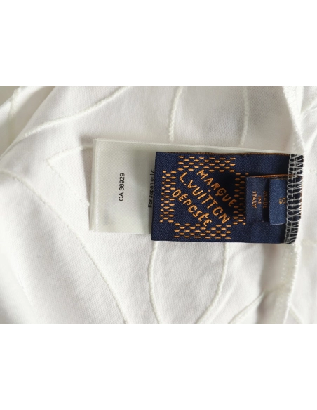 Louis Vuitton embroidered shortsleeved Tshirt,Louis Vuitton T Shirt,Tshirt,Hiqh quality low price,free shipping