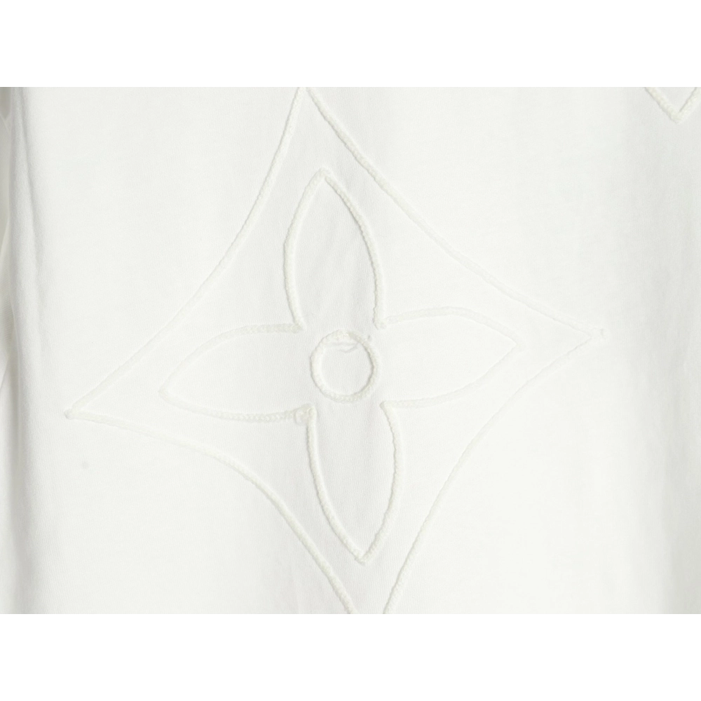 Louis Vuitton embroidered shortsleeved Tshirt,Louis Vuitton T Shirt,Tshirt,Hiqh quality low price,free shipping