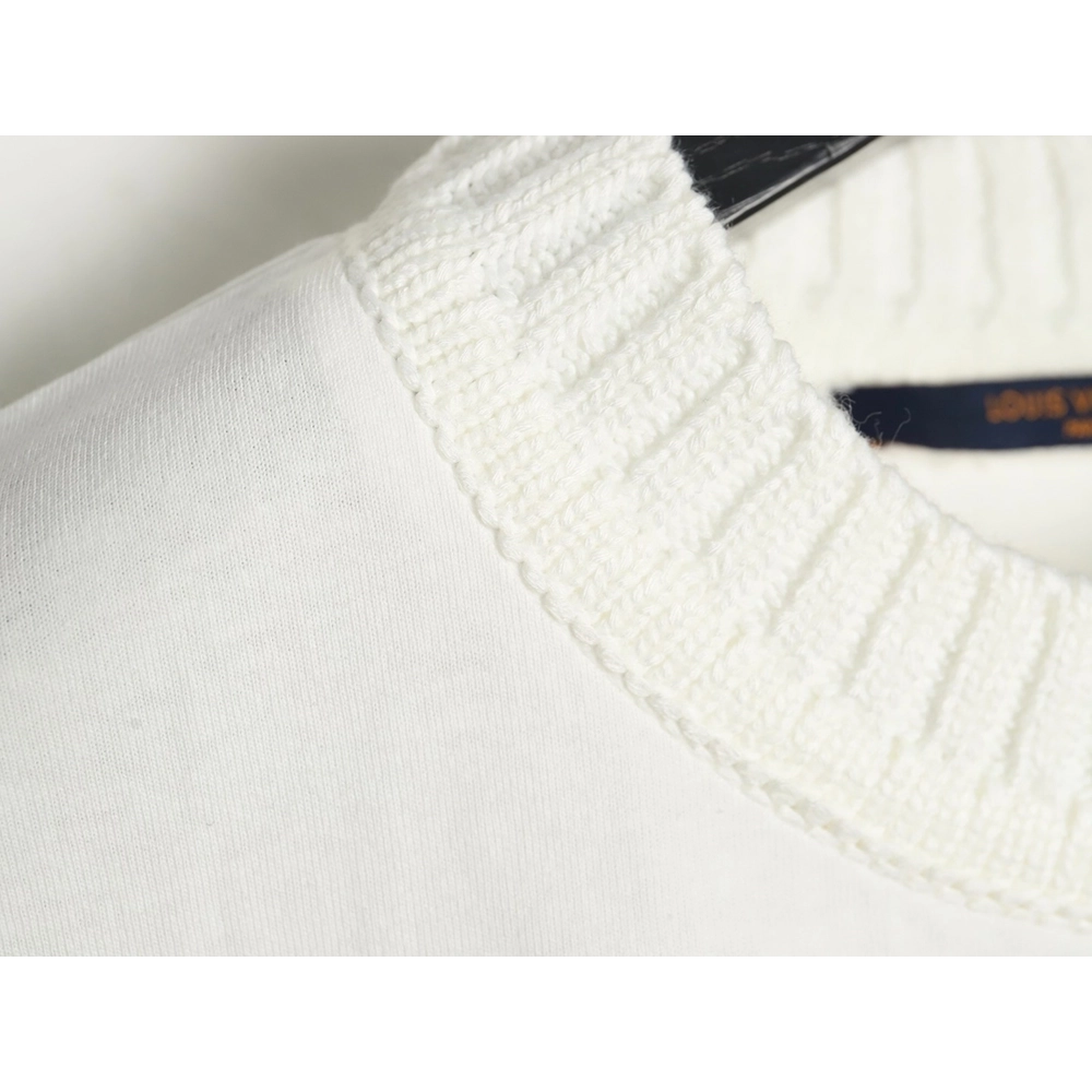 Louis Vuitton red letter embroidered round neck shortsleeved Tshirt,Louis Vuitton T Shirt,Tshirt,Hiqh quality low price,free shi