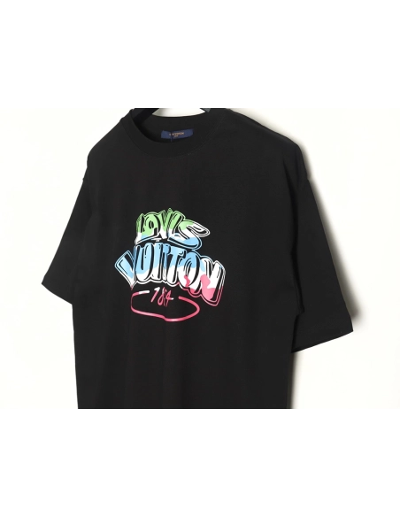 Louis Vuitton colorful lettering logo print short sleeves,Louis Vuitton T Shirt,Tshirt,Hiqh quality low price,free shipping