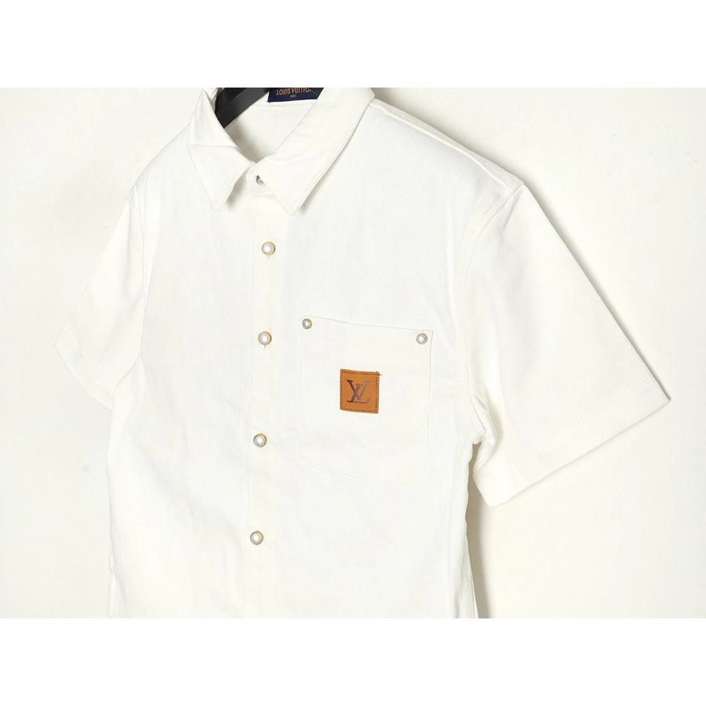 Louis Vuitton leather label pocket short sleeve denim shirt,Louis Vuitton Shirt,Shirt,Hiqh quality low price,free shipping