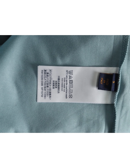 Louis Vuitton small embroidery Logo shortsleeved Tshirt,Louis Vuitton T Shirt,Tshirt,Hiqh quality low price,free shipping