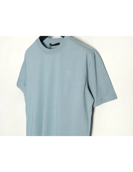 Louis Vuitton small embroidery Logo shortsleeved Tshirt,Louis Vuitton T Shirt,Tshirt,Hiqh quality low price,free shipping