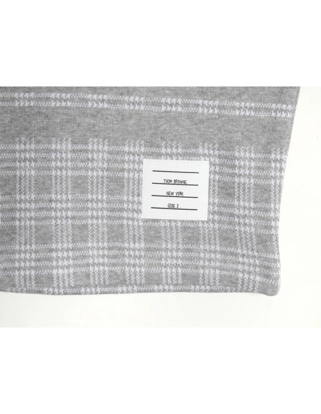 Thom Browne houndstooth jacquard striped shorts,Thom Browne Shirt,Shirt,Hiqh quality low price,free shipping