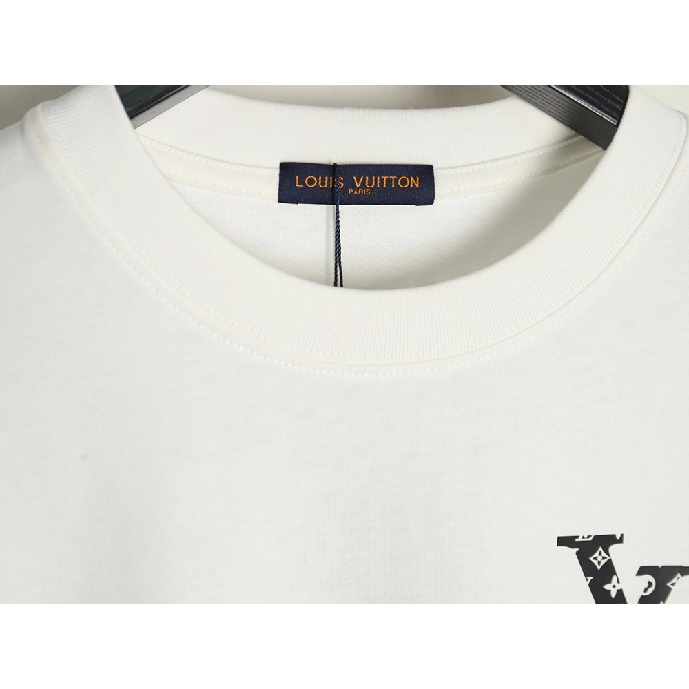 Louis Vuitton T Shirt,Tshirt,APPAREL,LV-39250406