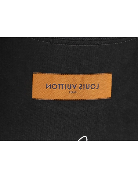 Louis Vuitton T Shirt,Tshirt,APPAREL,LV-40250406
