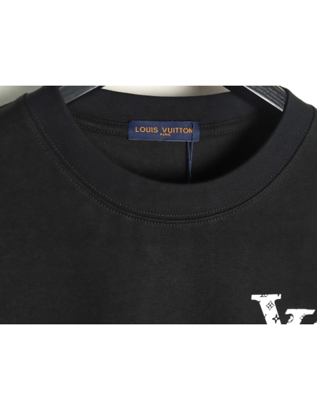 Louis Vuitton T Shirt,Tshirt,APPAREL,LV-40250406