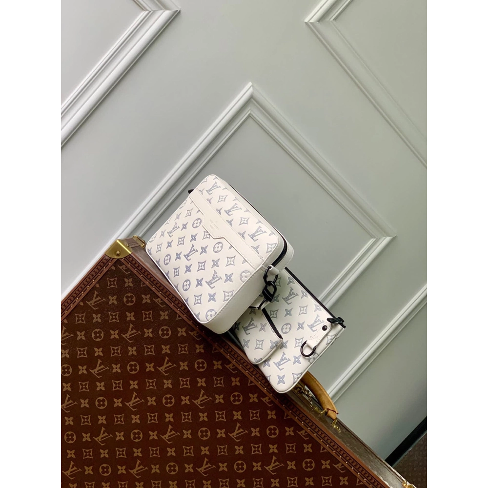 Louis Vuitton Trio Messenger Bags M24754 25*18.5*7cm,Louis Vuitton Bags