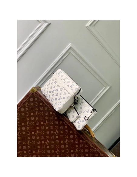 Louis Vuitton Trio Messenger Bags M24754 25*18.5*7cm,Louis Vuitton Bags