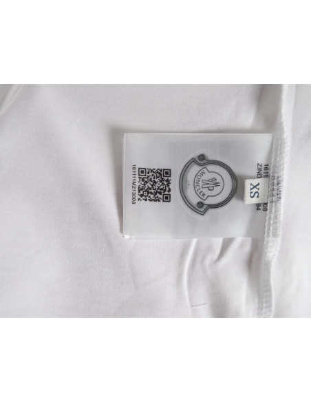 Moncler chest embossed logo print short sleeves,Moncler