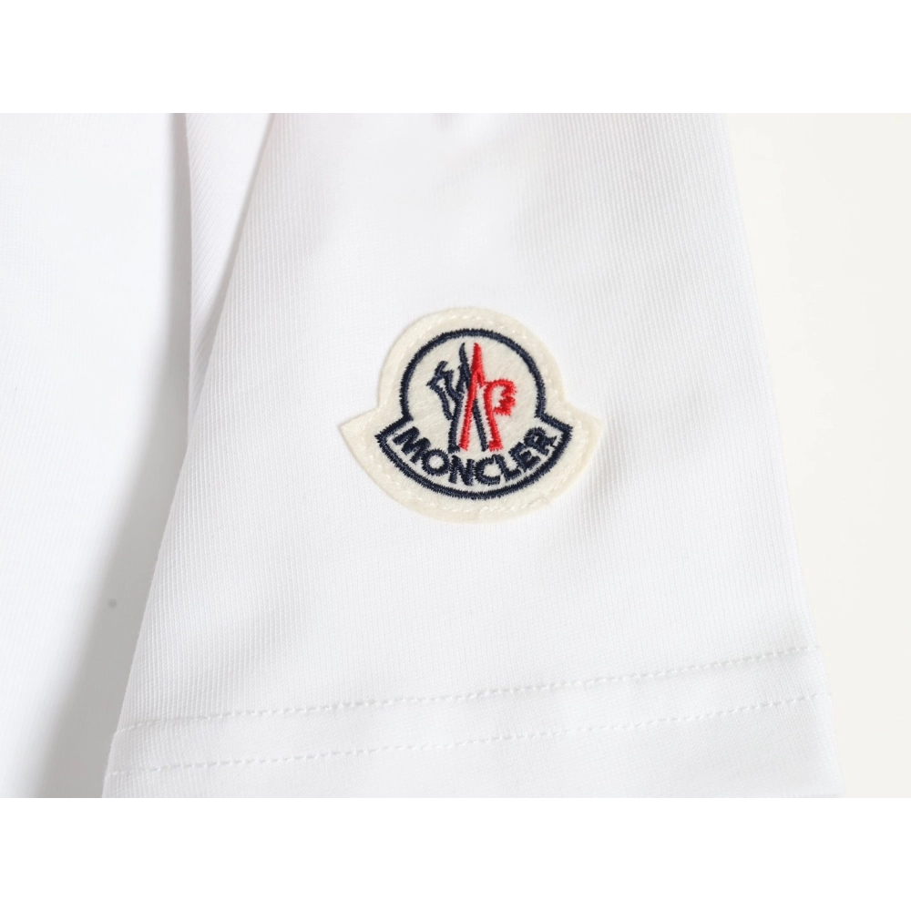 Moncler chest embossed logo print short sleeves,Moncler
