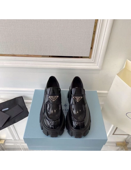 Parda Patent leather loafers,PRADA SNEAKER