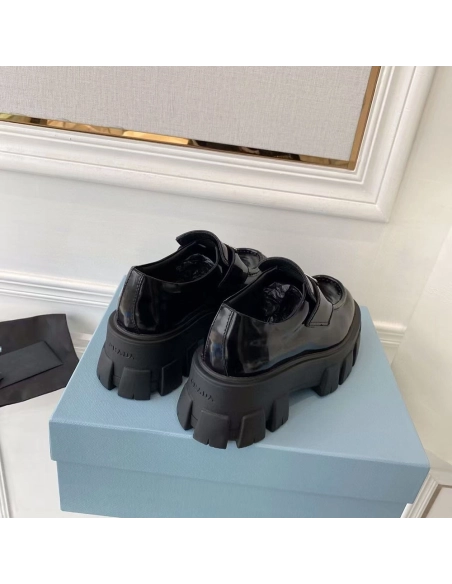 Parda Patent leather loafers,PRADA SNEAKER