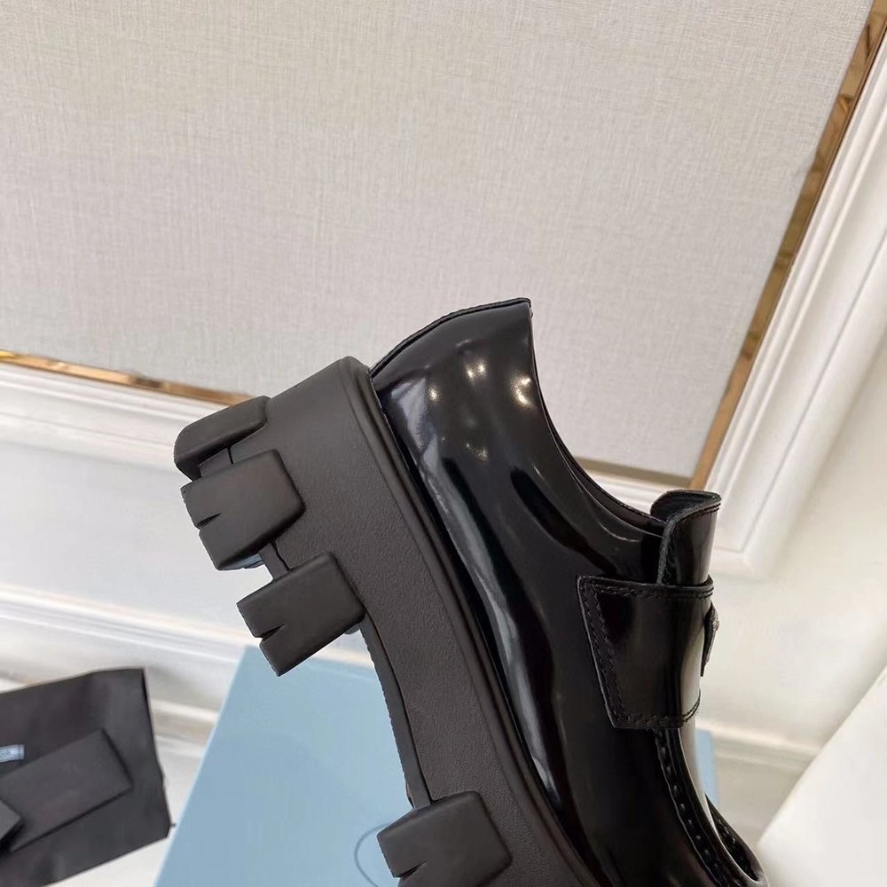 Parda Patent leather loafers,PRADA SNEAKER