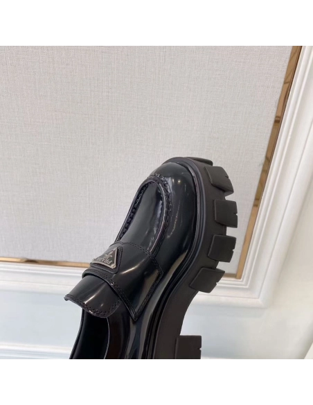 Parda Patent leather loafers,PRADA SNEAKER