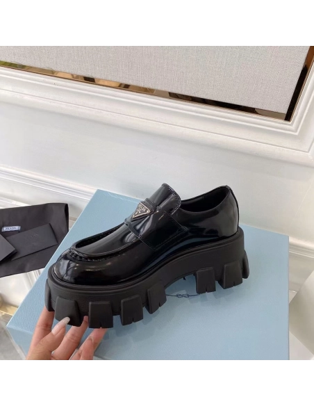 Parda Patent leather loafers,PRADA SNEAKER