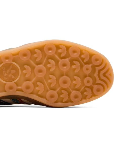 Liberty London &amp; Gazelle Indoor Floral Embroidery - Off White,ADIDAS GAZELLE