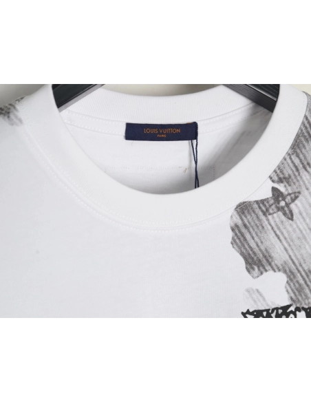 Louis Vuitton ink smudged letters printed short sleeves,Louis Vuitton