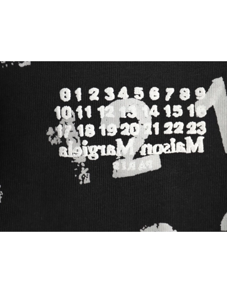 Maison Margiela digital painting mottled graffiti round neck short-sleeved T-shirt TSK1,Maison Margiela