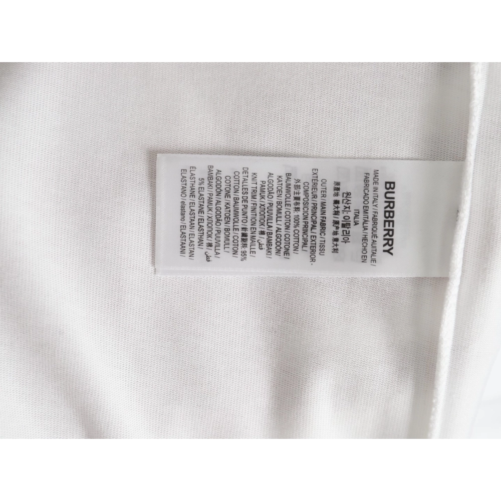 Burberry bear embroidered chest T-shirt,Burberry
