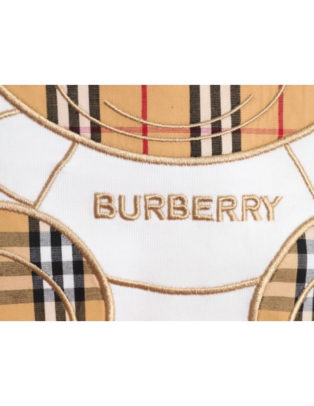 Burberry bear embroidered chest T-shirt,Burberry