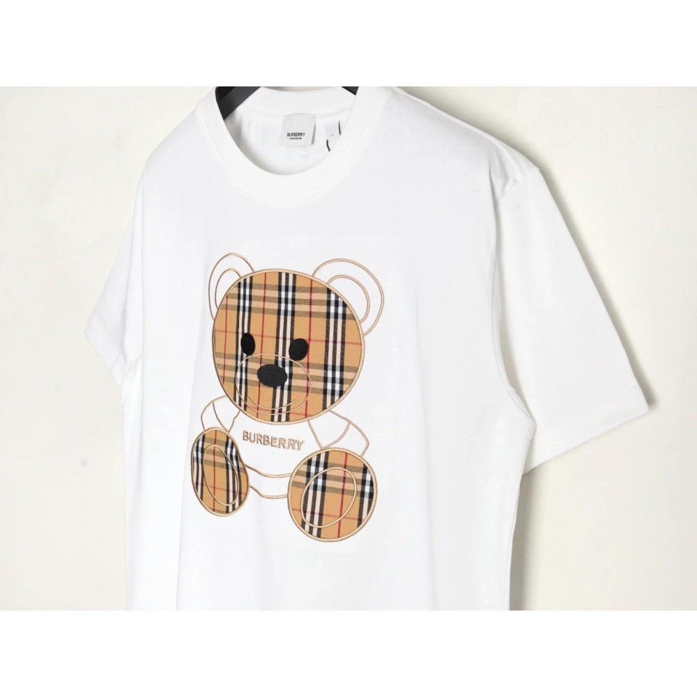 Burberry bear embroidered chest T-shirt,Burberry
