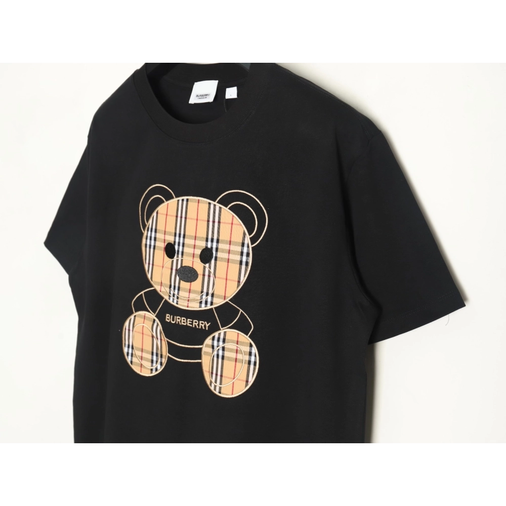 Burberry bear embroidered chest T-shirt TSK1,Burberry