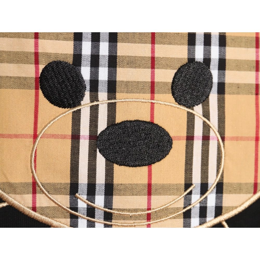 Burberry bear embroidered chest T-shirt TSK1,Burberry
