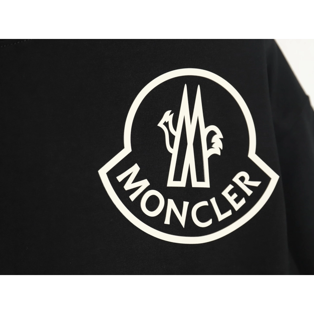 Moncler chest embossed logo print short sleeves TSK1,Moncler