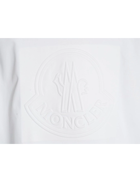 Moncler embossed logo short sleeve,Moncler