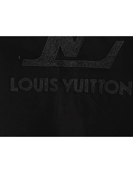 Louis Vuitton dark pattern large logo embroidered short sleeve T-shirt TSK1,Louis Vuitton