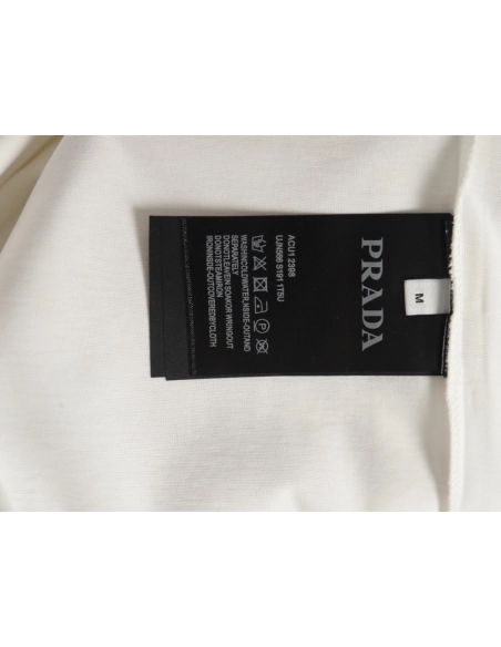 Prada hand-painted badge 3D embroidery short sleeves,Prada