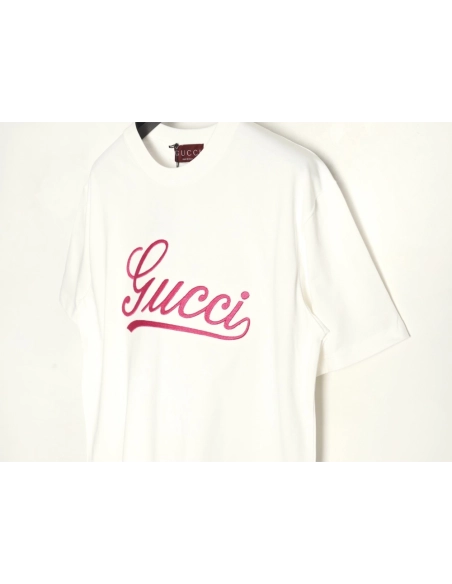 Gucci cursive logo embroidered short sleeves,Gucci