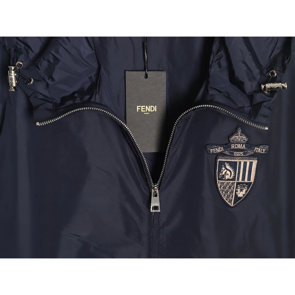 Fendi badge hooded jacket,Fendi