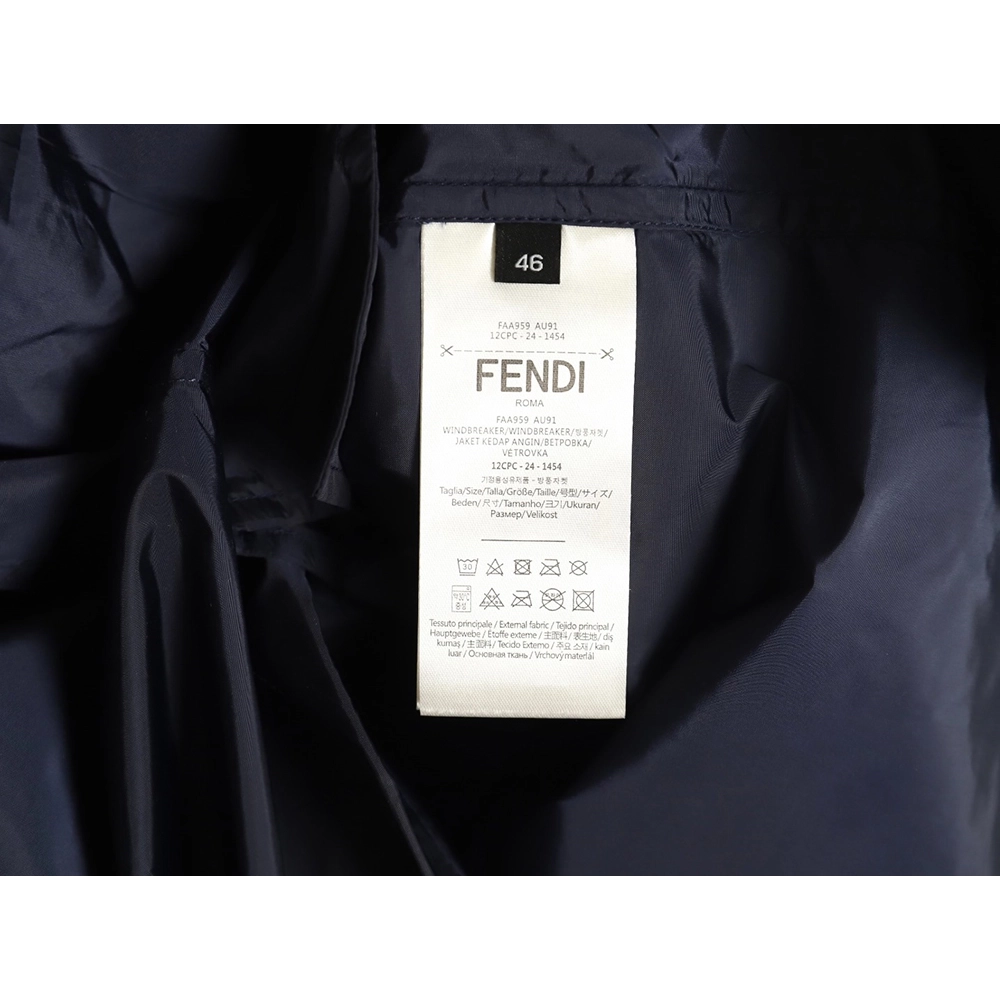 Fendi badge hooded jacket,Fendi