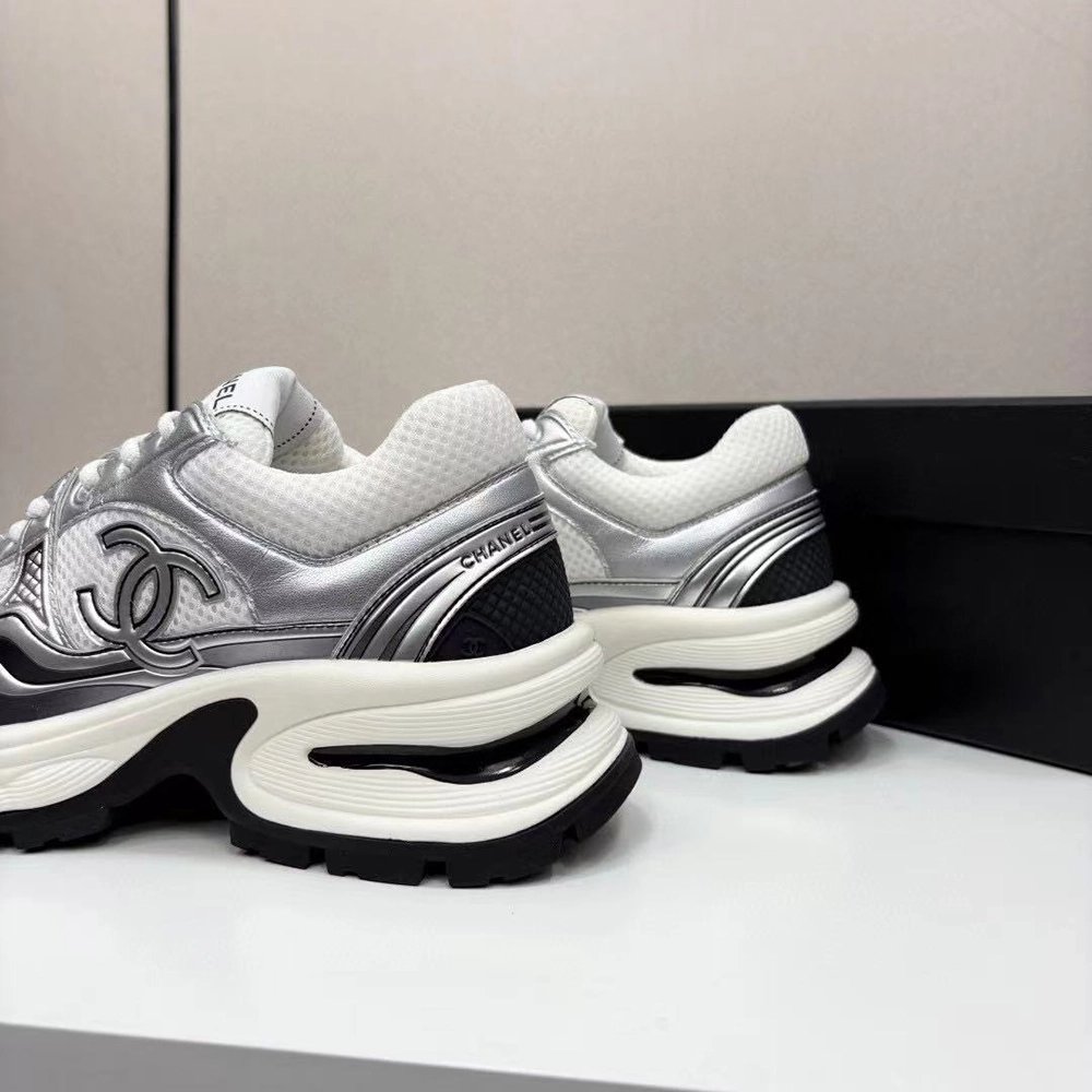 Chanel CC Sneaker,CHANEL SNEAKERS