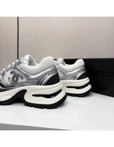 Chanel CC Sneaker,CHANEL SNEAKERS