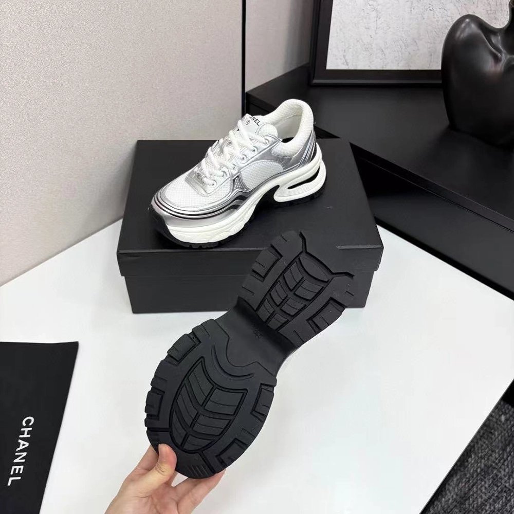 Chanel CC Sneaker,CHANEL SNEAKERS
