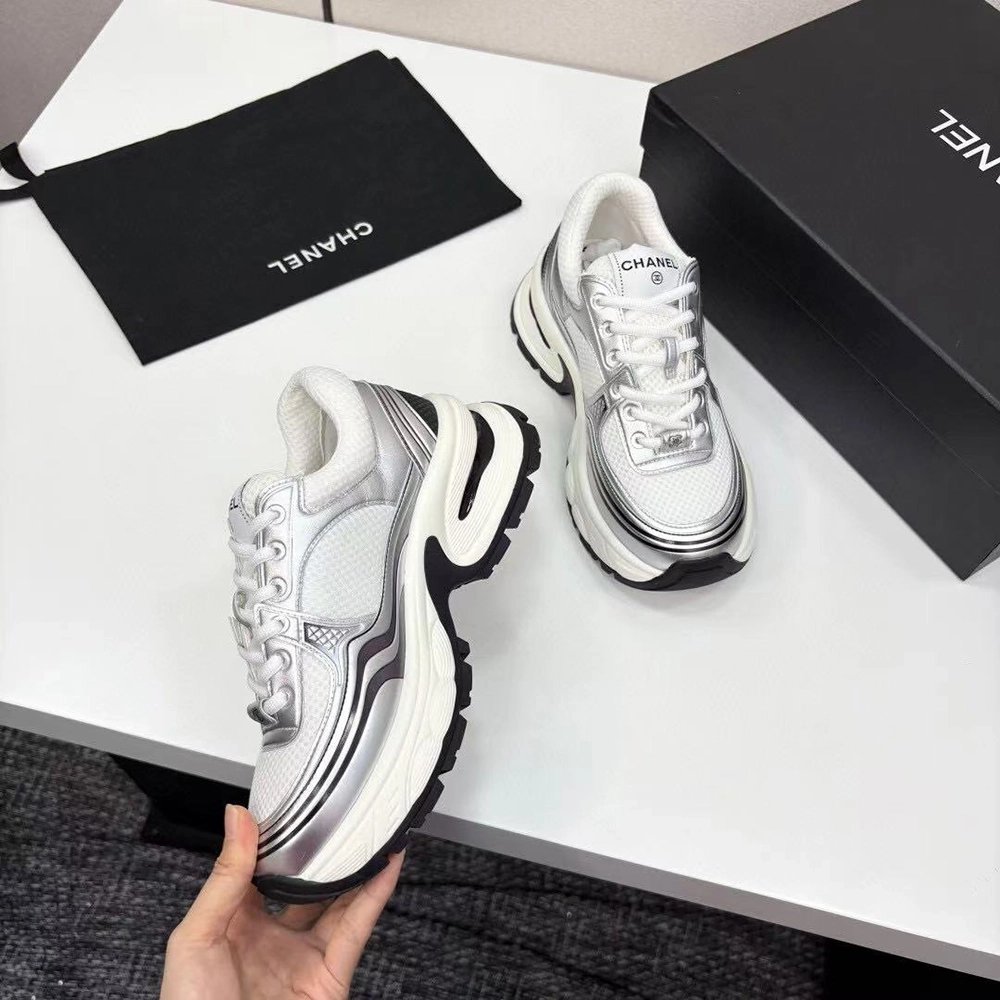 Chanel CC Sneaker,CHANEL SNEAKERS