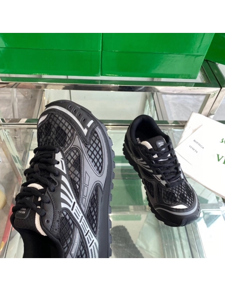Bottega Veneta Orbit Runner Sneaker Black,BOTTEGA VENETA SNEAKER