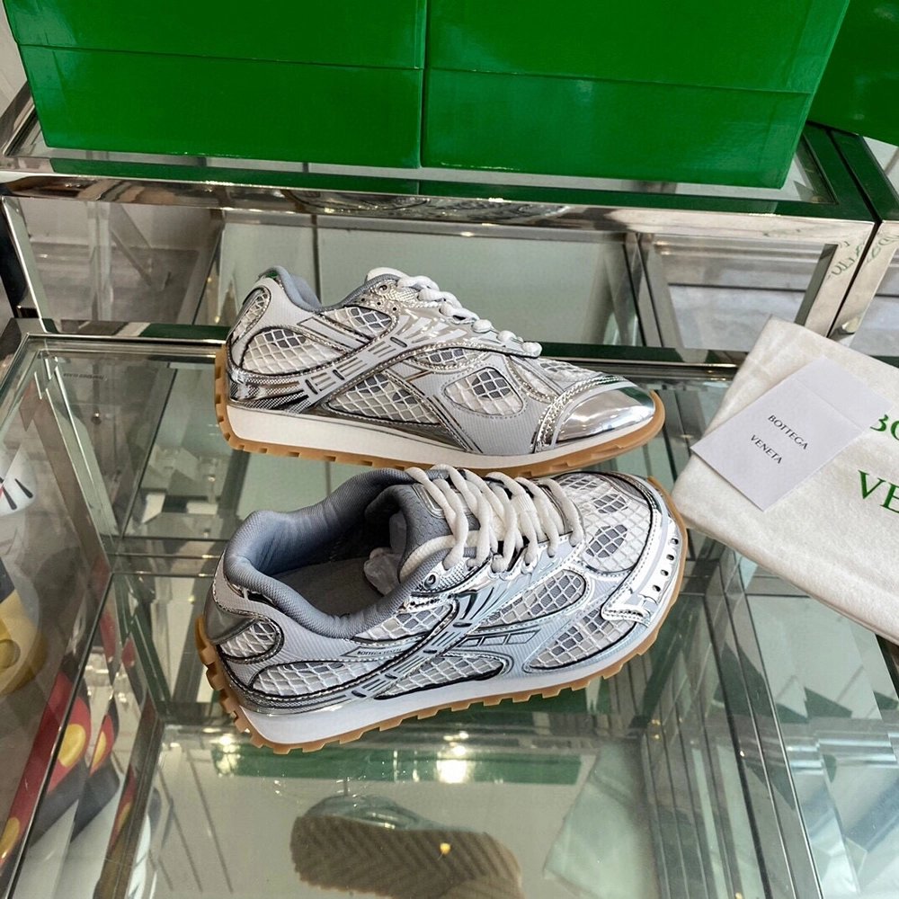 Bottega Veneta Orbit Runner Sneaker  silver,BOTTEGA VENETA SNEAKER
