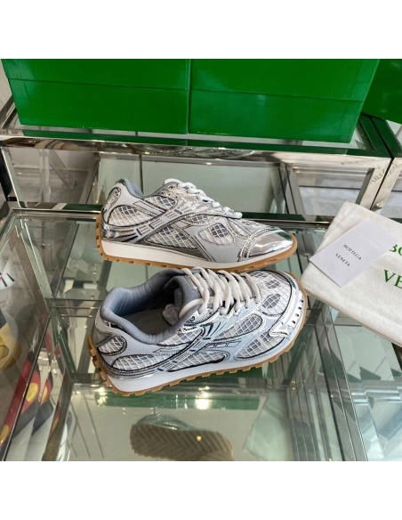 Bottega Veneta Orbit Runner Sneaker  silver,BOTTEGA VENETA SNEAKER