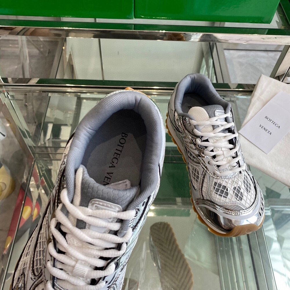 Bottega Veneta Orbit Runner Sneaker  silver,BOTTEGA VENETA SNEAKER