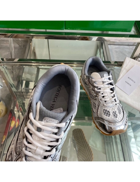 Bottega Veneta Orbit Runner Sneaker  silver,BOTTEGA VENETA SNEAKER