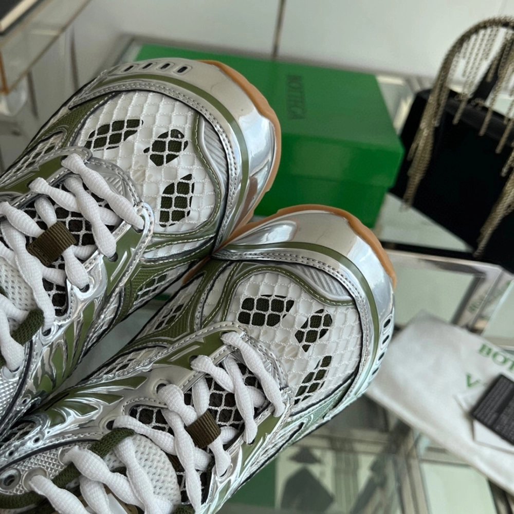 Bottega Veneta Orbit Runner Sneaker Olive green,BOTTEGA VENETA SNEAKER