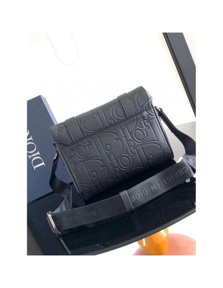 Dior Dior Hit the Road Messenger Bags 333LLG 24*18*8cm,Christian Dior Bags