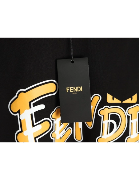 Fendi Overlapping Letters Small Eyes Short Sleeve T-shirt TSK1,Fendi